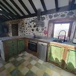 Rural Escape W/stunning Views, Jacuzzi And Sauna *