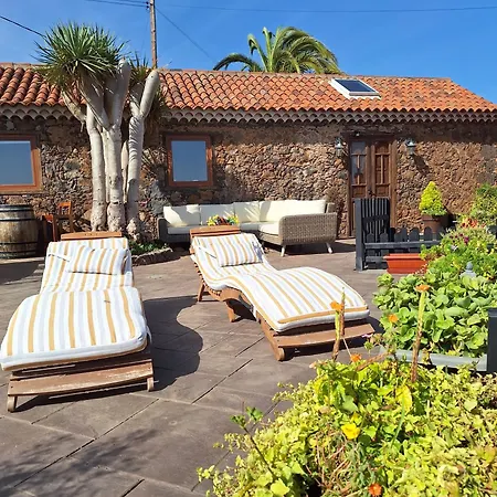 Rural Escape W/stunning Views, Jacuzzi And Sauna San Cristóbal de La Laguna