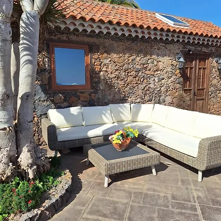 Ferienhaus Rural Escape W/stunning Views, Jacuzzi And Sauna *
